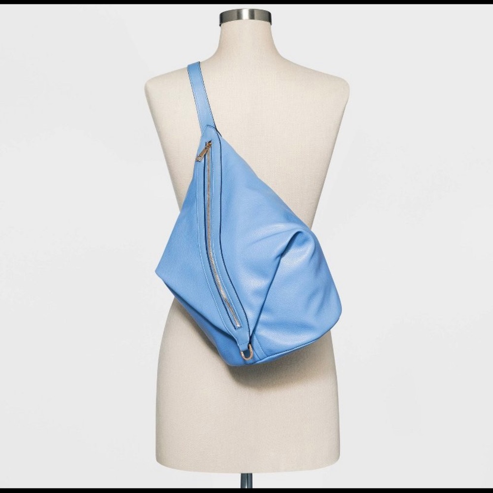 Light blue crossbody purse